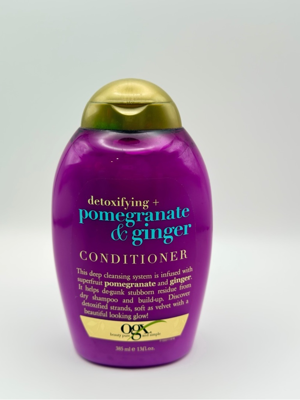 OGX Pomegranate & Ginger Detoxifying Conditioner - Purple